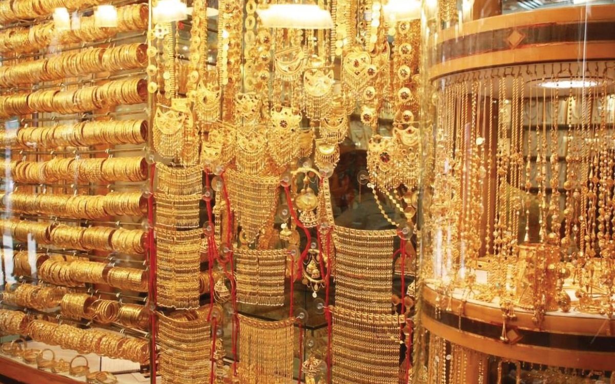 Madhur Kakkar of Elevate Financial Services featured in Al Bayan (Arabic): 10 أسباب تبقي دبي على عرش الذهب (10 reasons Dubai remains the king of gold)